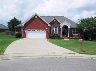 2225 Oakview Ave, Dyersburg, TN 38024