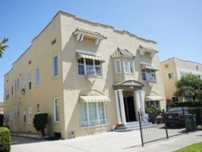 1414 S Bronson Ave, Los Angeles, CA, 90019