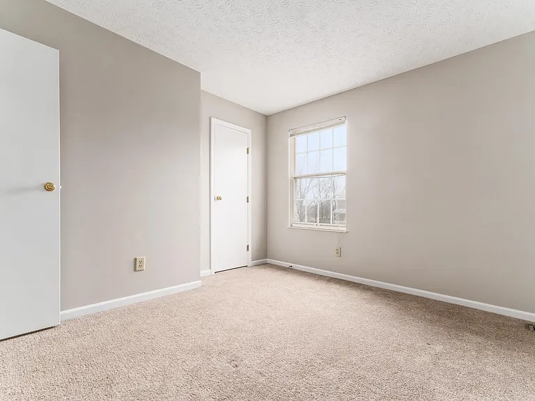 260 Timber Ridge Dr E — Photo 14