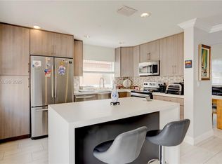 1237 NW 125th Ter, Sunrise, FL 33323