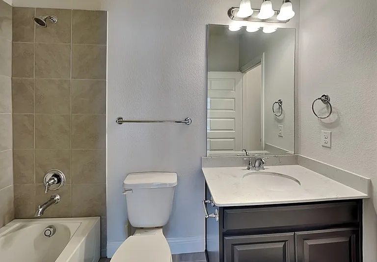 4417 Benton Ln — Photo 18