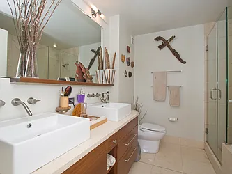 Rented by Sotheby's International Realty