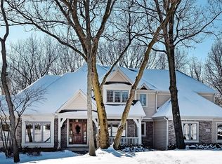 809 Bridle Ln, Cary, IL 60013