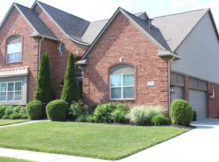 13713 Basswood Cir, Belleville, MI 48111
