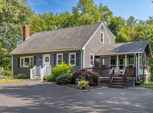 461 King Philip St, Raynham, MA 02767