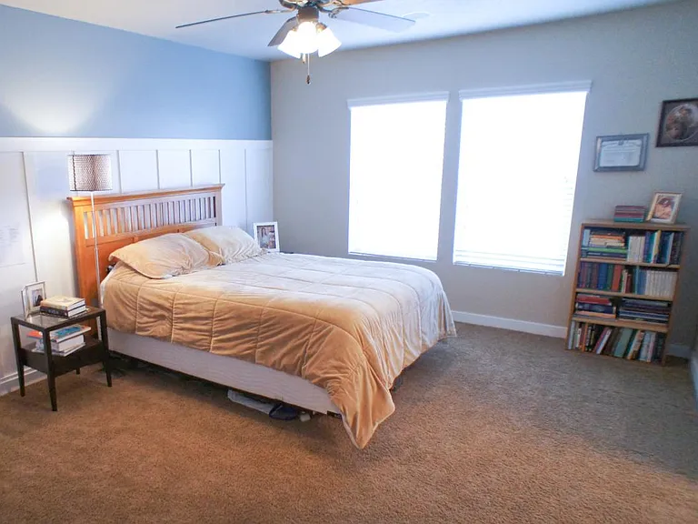 452 W Amber Glow Ln — Photo 8