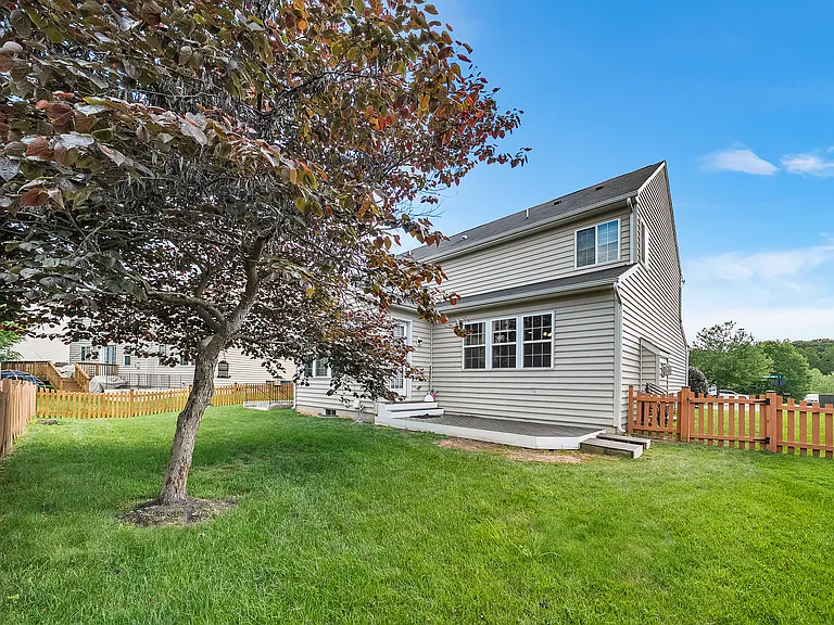 14923 Spriggs Tree Ln — Photo 45