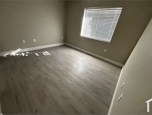 3318 N Decatur Blvd — Photo 9