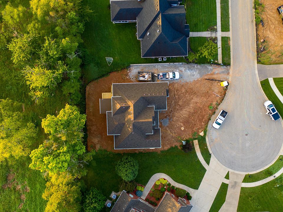 2nd image of 1403 Willow Bend Pl