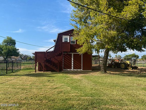 3rd image of 564 E Morgan Drive