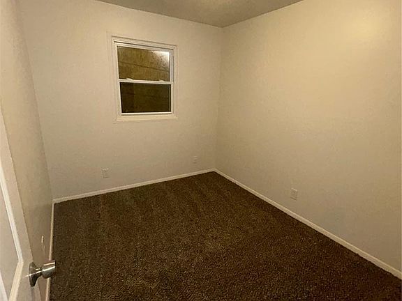 5th image of 1143 Saint Rose Ln