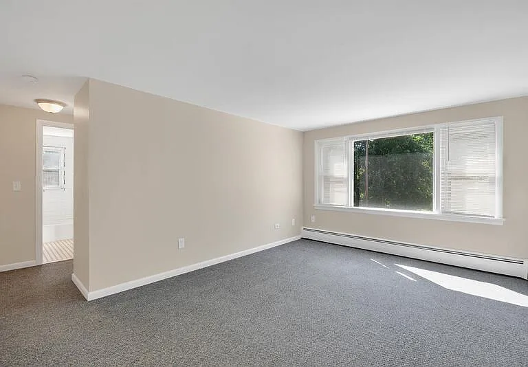 353 Main St #206 — Photo 13