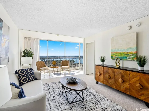 98-099 Uao Pl APT 3002, Aiea, HI 96701