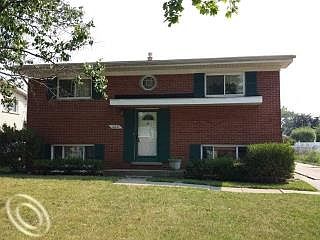 2nd image of 14217 Navarre St