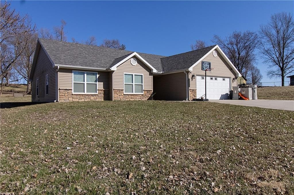 113 SE Cherry St, Faucett, MO 64448 Zillow