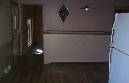 2nd image of 321 Cedar St S