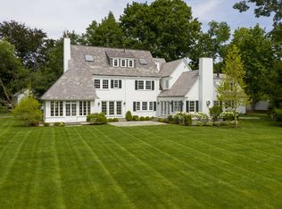 72 Crofton Rd, Newton, MA 02468