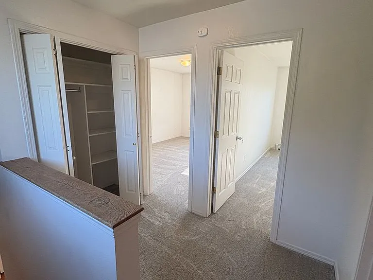 411 Greenway Ave — Photo 18