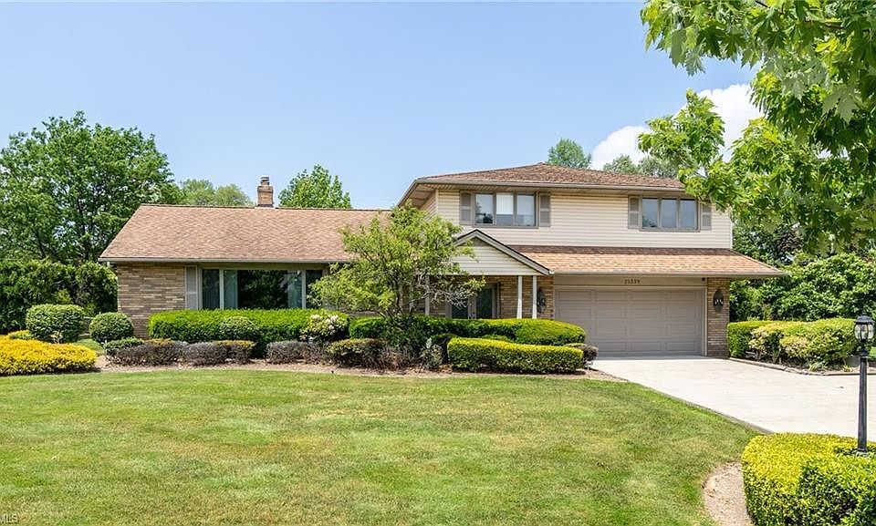 1st image of 25339 Cardington Dr