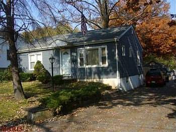 1st image of 363 Midridge Dr