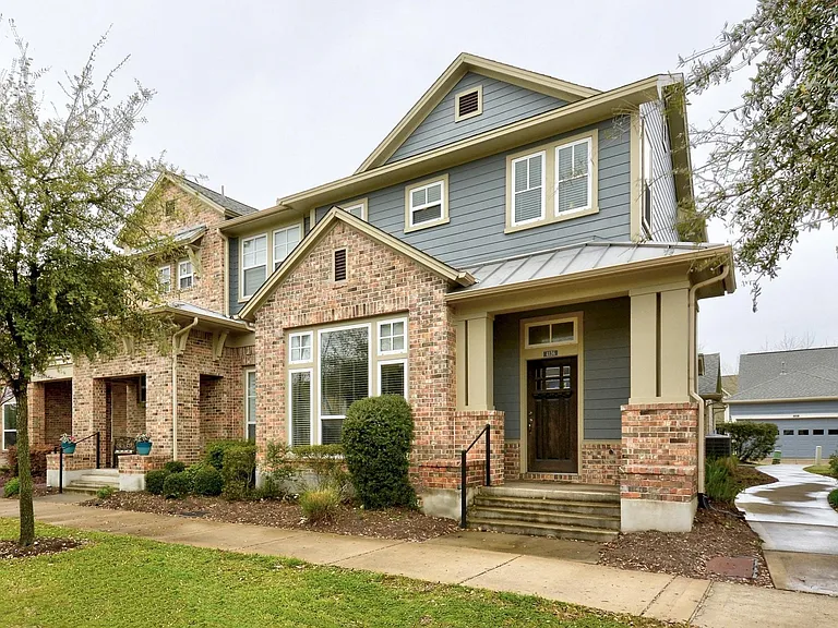 4136 Berkman Dr — Photo 24