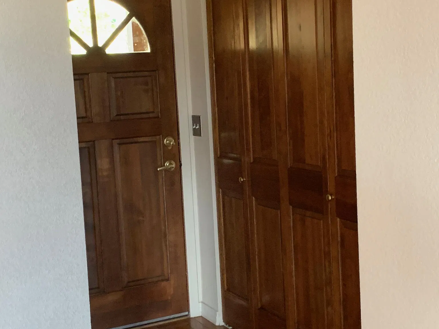 3 bed, 2.5 bath, 3084 sqft, $3,400 — Photo 4