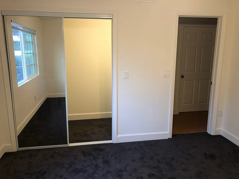 2047 Drescher St — Photo 8