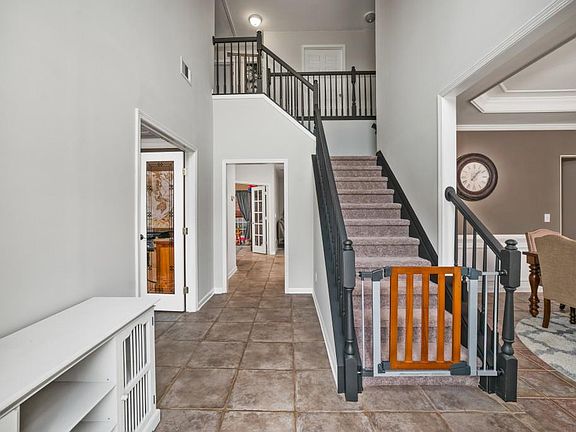 4th image of 1098 Copper Creek Dr