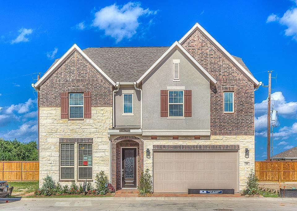 1st image of 711 Vista Haven Ln