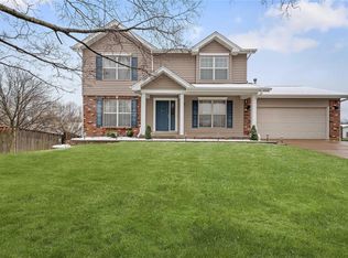 1038 Pegasus Cir, Saint Peters, MO