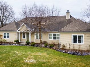 710 Lorenwood Dr, Hermitage, PA 16148