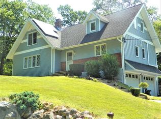 160 Old Westminster Rd, Hubbardston, MA 01452