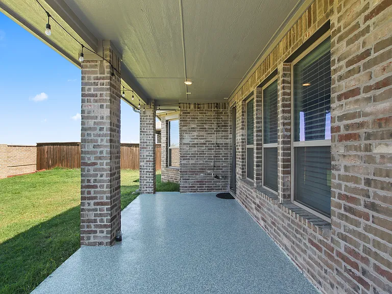 3121 Sunnyside Dr — Photo 24