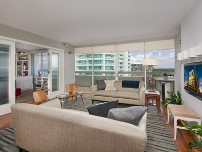 1627 Brickell Ave APT 2502, Miami, FL, 33129