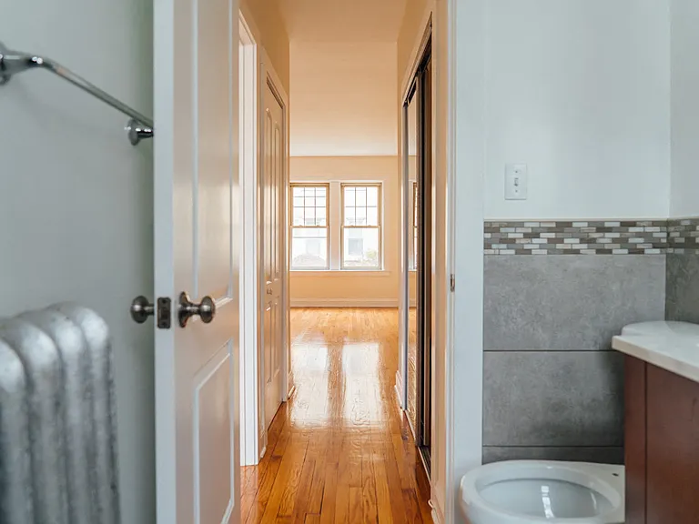 5054-5064 N Wolcott Ave — Photo 13