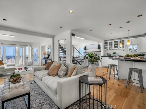 25933 Richville Dr, Torrance, CA 90505