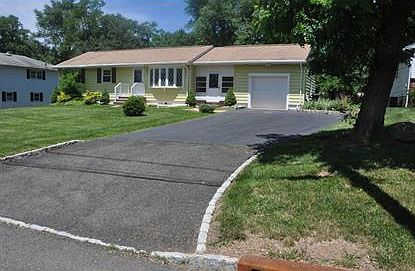 2nd image of 27 Highland Ave