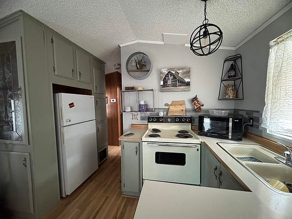 5th image of 600 S Idaho Rd #1009