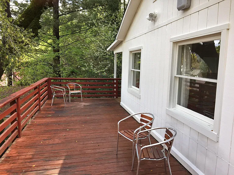 1425 Foothill Blvd — Photo 12