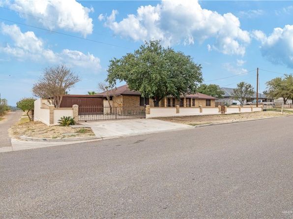 1721 N Estrella St, Roma, TX 78584