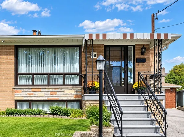 28 Rabton Ct, Toronto, ON M3L 1Y2