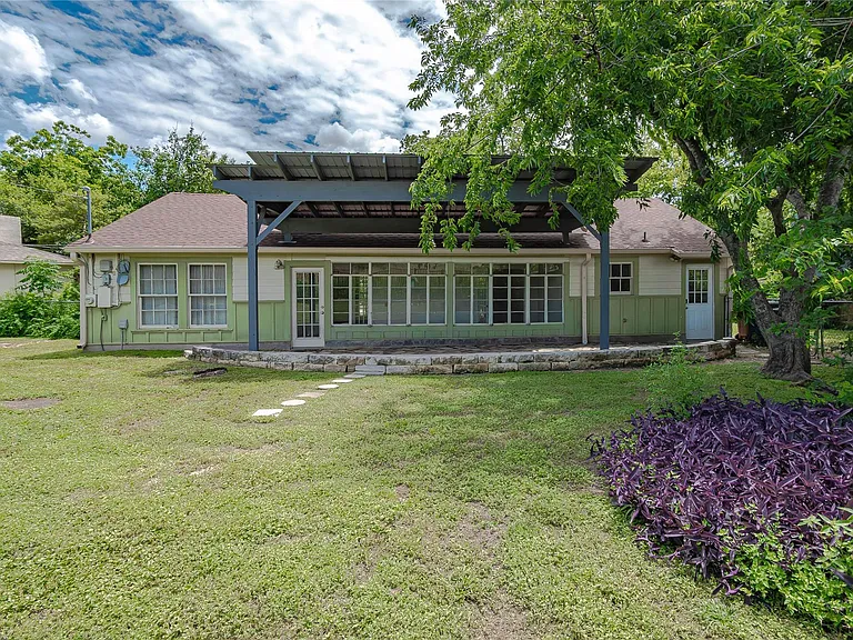 1202 Norwood Rd — Photo 34