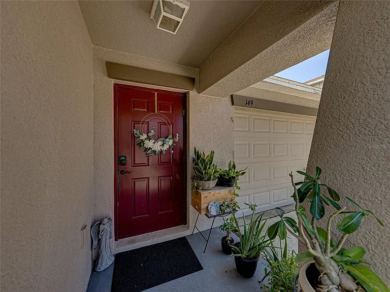 149 Cascade Bend Dr — Photo 4