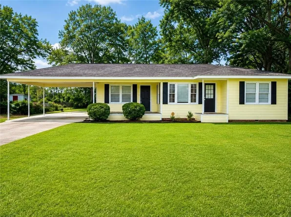 2372 Valley St, Mansura, LA 71350