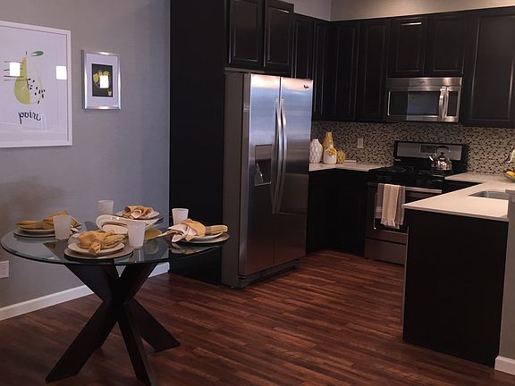 5th image of 25 Deshon Drive
