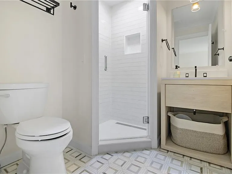 1 Harbor View Dr — Photo 46