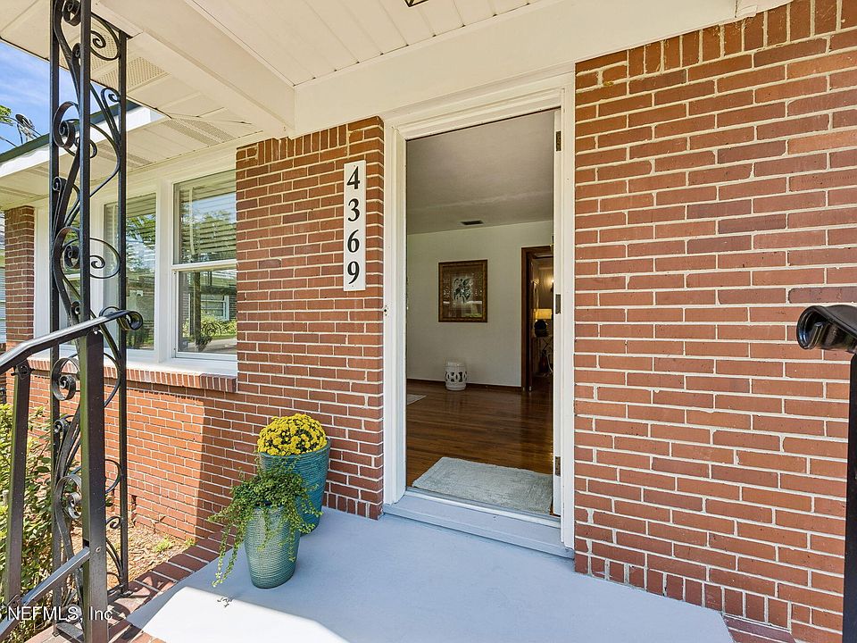 1st image of 4369 GARIBALDI Avenue