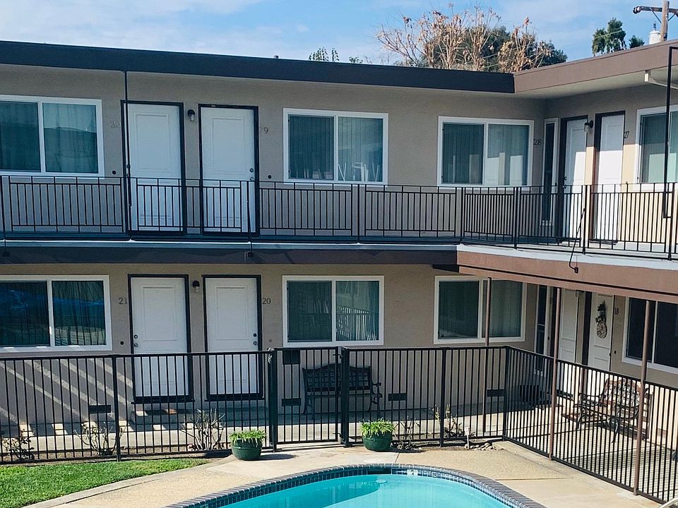 1st image of 2095 Lincoln Ave #46