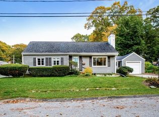20 Upper River Rd, Ipswich, MA 01938