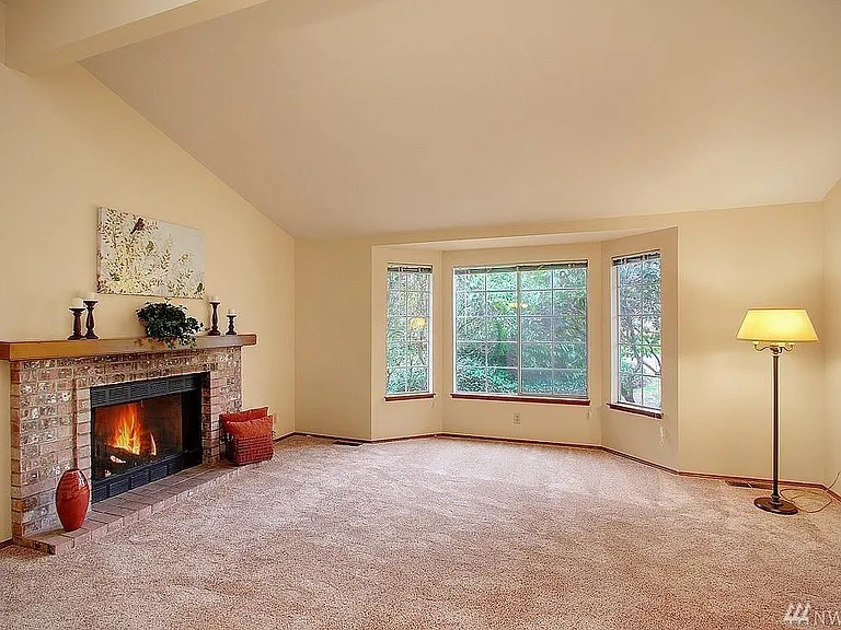 4124 211th Ct NE — Photo 4